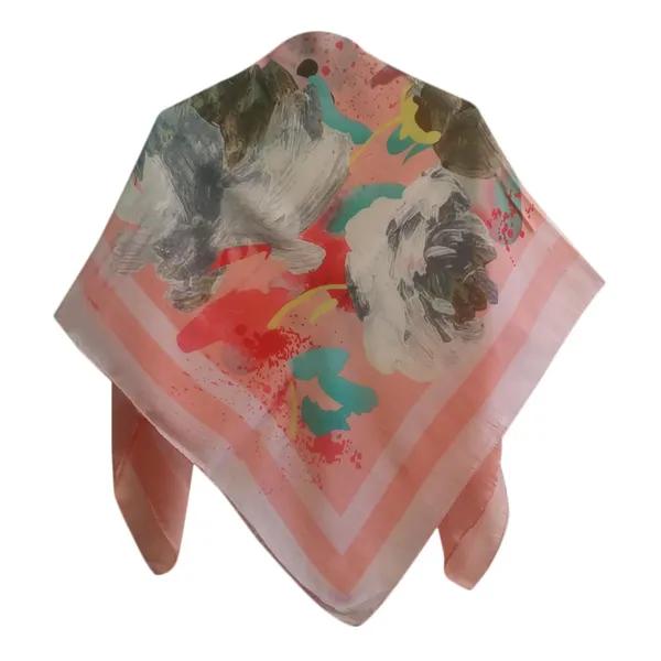 روسری زنانه کد ۰۱۱۱۵۱